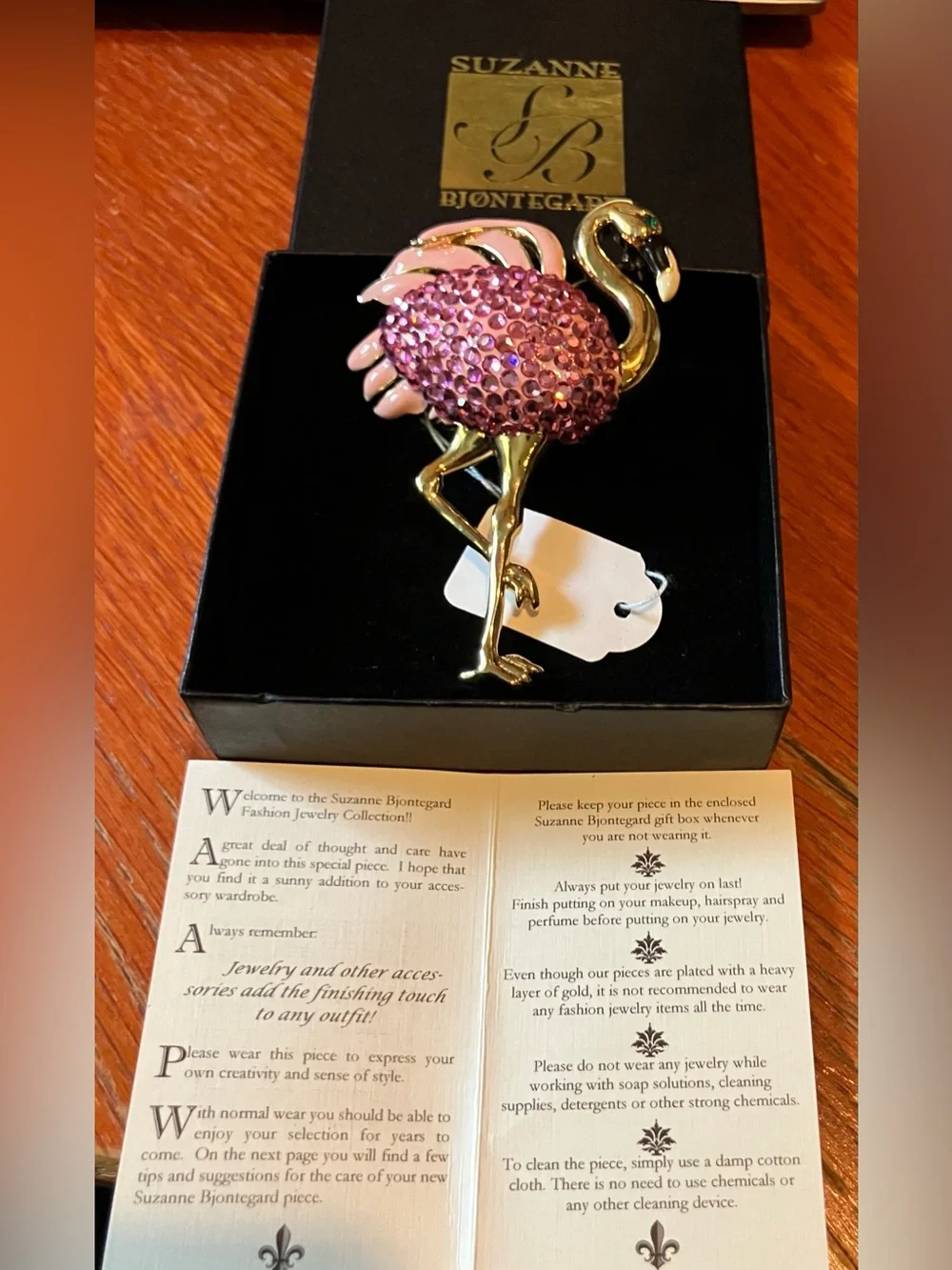 NEW Suzanne Bjontegard Pink Crystal Flamingo Brooch